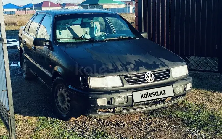 Volkswagen Passat 1994 годаүшін1 250 000 тг. в Актобе