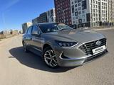 Hyundai Sonata 2021 года за 12 000 000 тг. в Астана – фото 2