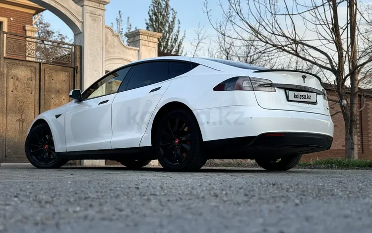 Tesla Model S 2015 года за 31 000 000 тг. в Шымкент