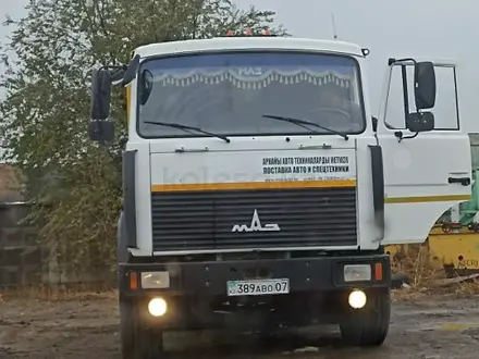 МАЗ  5516 2014 года за 10 000 000 тг. в Уральск