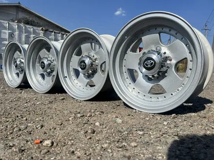 R 16 TOYOTA привозные! Ширина 8j et 0. . за 155 000 тг. в Алматы – фото 12