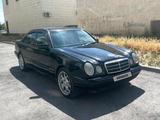 Mercedes-Benz E 230 1995 годаүшін1 600 000 тг. в Тараз