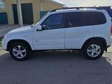 Chevrolet Niva 2013 года за 4 000 000 тг. в Атырау – фото 2