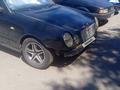 Mercedes-Benz E 220 2000 года за 800 000 тг. в Караганда – фото 3