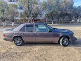Mercedes-Benz E 220 1993 годаүшін1 200 000 тг. в Жезказган – фото 3
