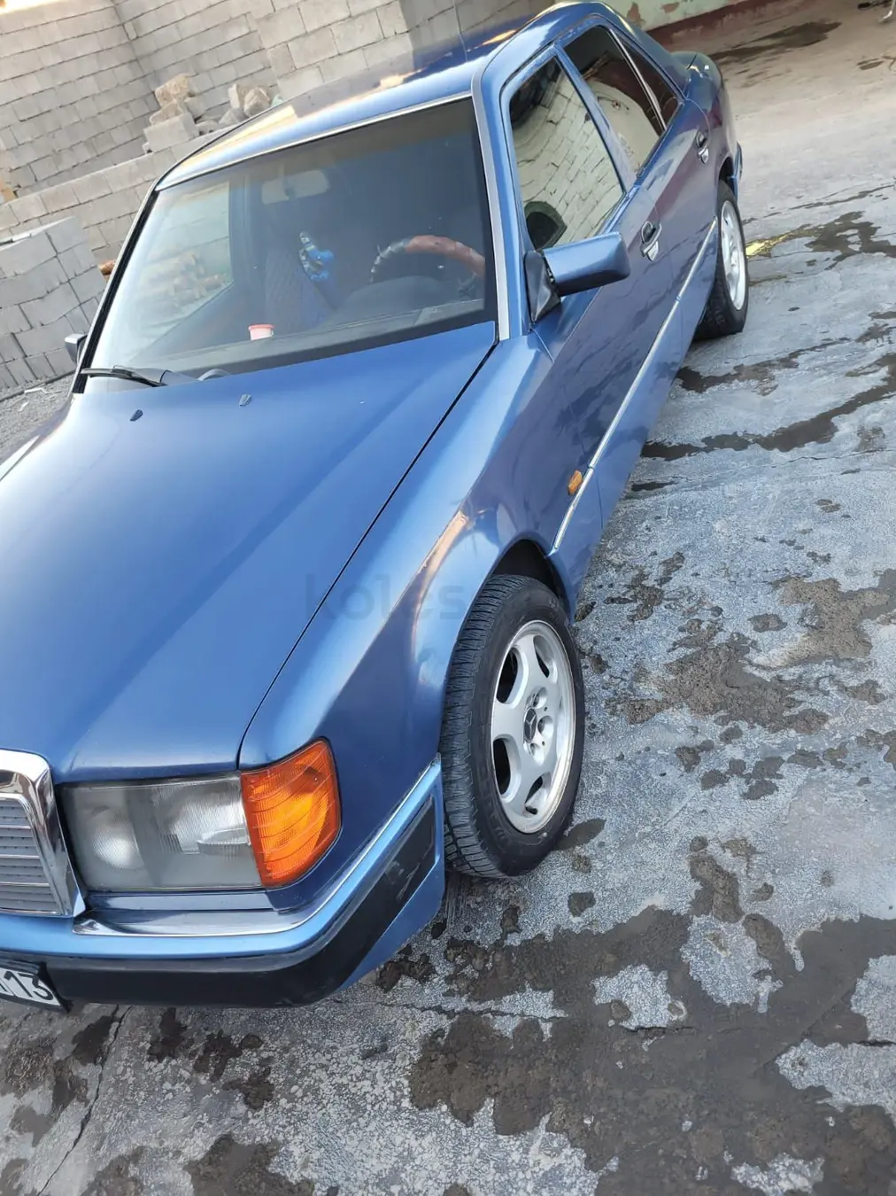 Mercedes-Benz E-Class, 1992