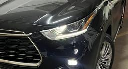 Toyota Highlander 2023 годаfor29 900 000 тг. в Алматы – фото 4