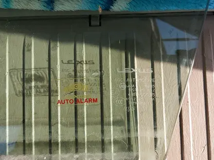 Стекло двери передней левой на Lexus LS460, оригинал из Японии за 30 000 тг. в Алматы – фото 2