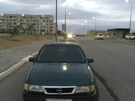 Opel Vectra 1993 года за 750 000 тг. в Актау – фото 3