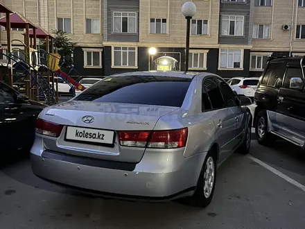 Hyundai Sonata 2005 года за 3 500 000 тг. в Актау – фото 11