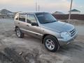 Chevrolet Niva 2008 годаүшін1 350 000 тг. в Атырау – фото 2