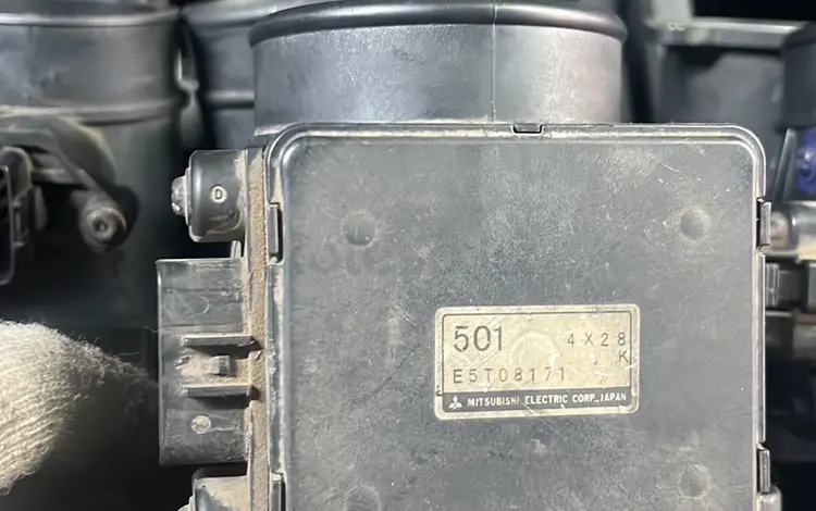 Привозной оригинал волюметр на MITSUBISHI за 2 000 тг. в Алматы