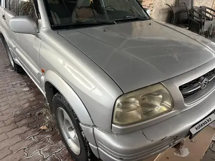 Suzuki Grand Vitara 2000 года за 2 600 000 тг. в Алматы