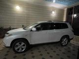 Toyota Highlander 2012 года за 14 000 000 тг. в Шымкент – фото 3