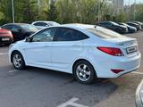 Hyundai Solaris 2015 годаүшін5 400 000 тг. в Астана – фото 5