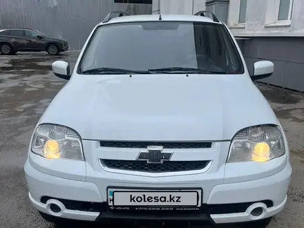 Chevrolet Niva 2014 года за 3 699 999 тг. в Костанай – фото 2