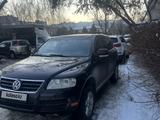 Volkswagen Touareg 2004 года за 5 000 000 тг. в Алматы – фото 5