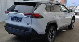 Toyota RAV4 2021 годаүшін10 681 275 тг. в Алматы – фото 5