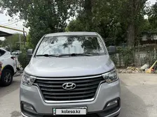 Hyundai Starex, 2019