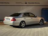 Mercedes-Benz E 240 2003 года за 3 790 000 тг. в Атырау – фото 4