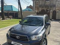 Toyota Highlander 2008 года за 10 500 000 тг. в Алматы