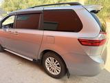 Toyota Sienna 2015 годаүшін11 000 000 тг. в Актобе – фото 4