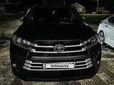 Toyota Highlander 2017 годаүшін17 000 000 тг. в Алматы