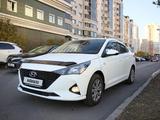 Hyundai Accent 2021 года за 7 500 000 тг. в Кокшетау – фото 2