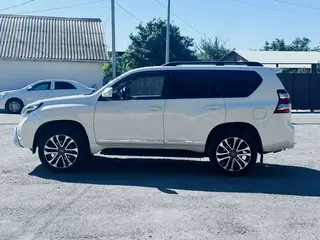 Toyota Land Cruiser Prado, 2013