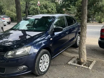 Volkswagen Polo 2014 года за 3 900 000 тг. в Шымкент – фото 2