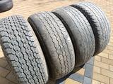 Шины 255/70 R15 — "Bridgestone Dueler H/T" (Япония), летние. Три за 85 000 тг. в Астана – фото 2