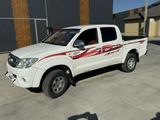 Toyota Hilux 2009 года за 6 400 000 тг. в Атырау – фото 2