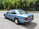 Mercedes-Benz E 230 1990 года за 1 180 000 тг. в Шымкент – фото 2