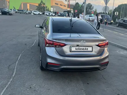Hyundai Accent 2019 года за 5 600 000 тг. в Алматы – фото 4