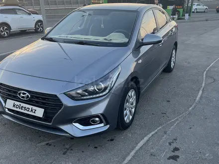 Hyundai Accent 2019 года за 5 600 000 тг. в Алматы – фото 2