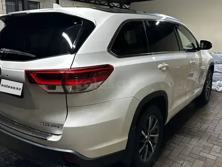 Toyota Highlander 2017 года за 18 000 000 тг. в Алматы – фото 16