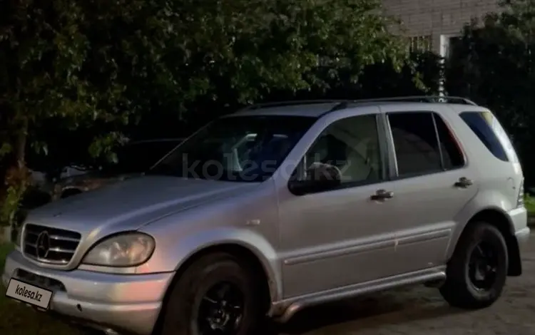 Mercedes-Benz ML 320 2000 года за 4 500 000 тг. в Петропавловск