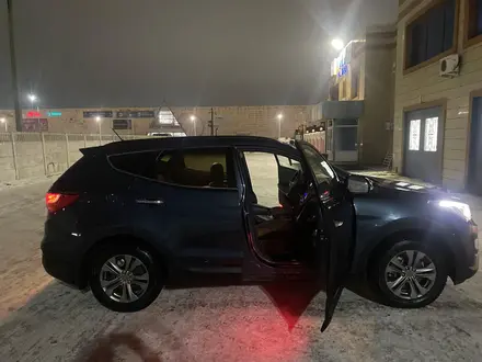 Hyundai Santa Fe 2016 года за 10 500 000 тг. в Караганда – фото 3