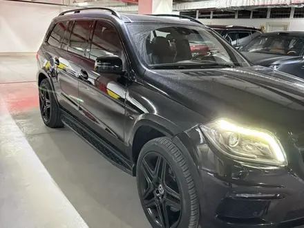 Mercedes-Benz GL 500 2013 года за 18 400 000 тг. в Алматы – фото 6
