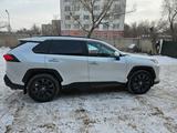 Toyota RAV4 2020 года за 16 800 000 тг. в Павлодар – фото 4