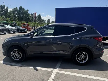 Hyundai Santa Fe 2017 года за 9 800 000 тг. в Алматы – фото 4