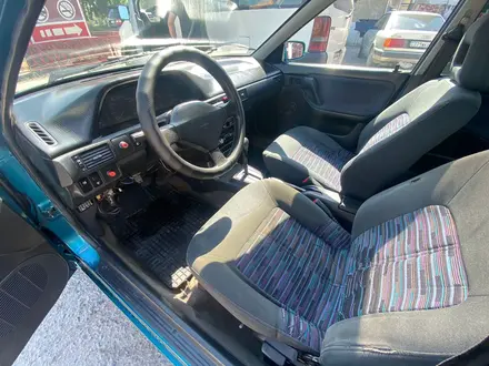 Mazda 323 1993 года за 1 050 000 тг. в Шу – фото 8