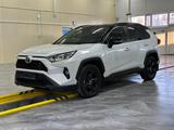Toyota RAV4 2021 года за 15 600 000 тг. в Костанай – фото 3