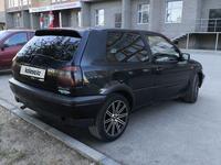 Volkswagen Golf 1994 годаүшін1 800 000 тг. в Актобе