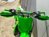 Kawasaki  KX 450 2022 года за 4 100 000 тг. в Павлодар – фото 2