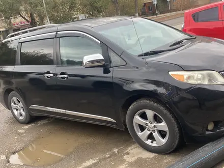 Toyota Sienna 2010 года за 5 500 000 тг. в Актобе