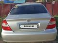 Toyota Camry 2002 года за 4 800 000 тг. в Актобе – фото 2