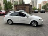 Chevrolet Lacetti 2023 года за 7 100 000 тг. в Алматы – фото 3