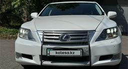 Lexus LS 600h 2012 годаfor8 500 000 тг. в Алматы – фото 2