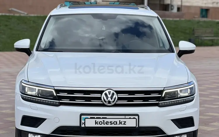 Volkswagen Tiguan 2017 года за 11 970 000 тг. в Астана